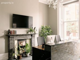 Earlsfort Terrace, Dublin 2 - Image 2