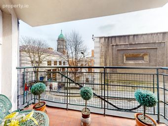 Apartment 66, Castle Gate Apartments, Temple Bar, Dublin 2