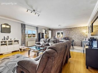 7 Brackenwood Avenue, Balbriggan, Co. Dublin - Image 2
