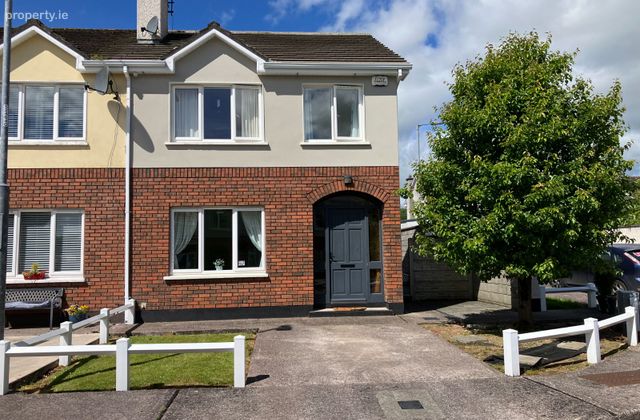 18 Newberry Grove, Dromahane, Mallow, Co. Cork - Click to view photos