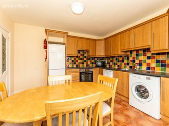 92 Castle Manor, Drogheda, Co. Louth, Drogheda, Co. Louth - Image 2