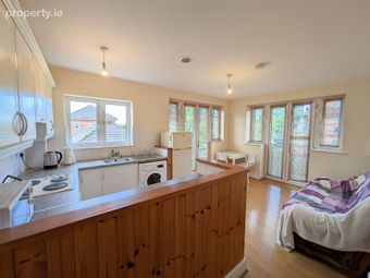 Apartment 5, Bank Place Apartments, Bindon Lane, Ennis, Co. Clare - Image 5