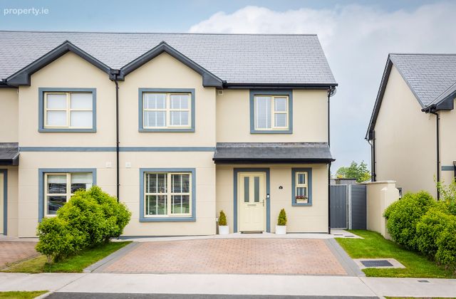 4 Pairc An Chosain, Garryvoe Road, Ladysbridge, Co. Cork - Click to view photos
