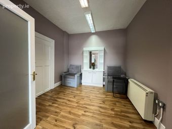Glengall House, The Square, Cahir, Co. Tipperary, Cahir, Co. Tipperary - Image 3