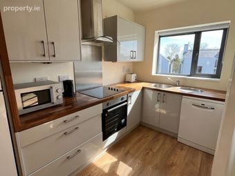 37 Copper Point, Airhill, Schull, Co. Cork - Image 3