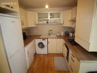 Apartment 8, Adamstown Avenue, Adamstown Castle, Adamstown, Co. Dublin - Image 4