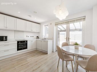 8 The Drive, Foxwood Barn, Citywest, Dublin 24, Citywest, Co. Dublin - Image 4