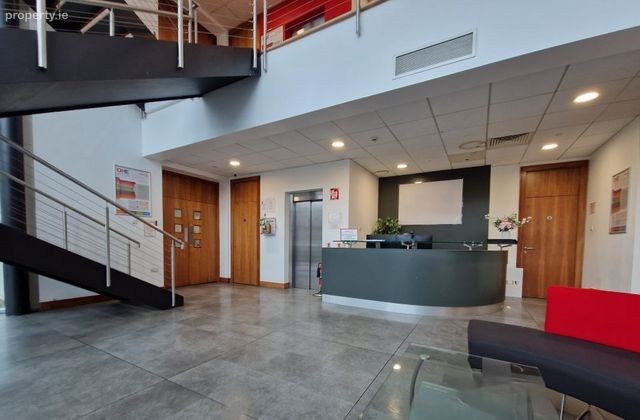 Westland House, Westland Park, Willow Road, Fox &amp; Geese, Dublin 22 - Click to view photos