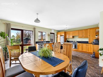 25 Cornaroya Manor, Ballinrobe, Co. Mayo, Ballinrobe, Co. Mayo - Image 3