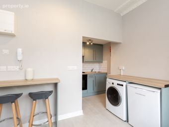 Flat 1, 91 South Circular Road, Dublin 8 - Image 3