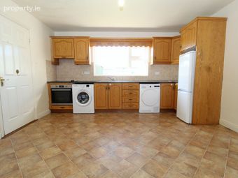6 Parkrise, Birr, Co. Offaly - Image 3