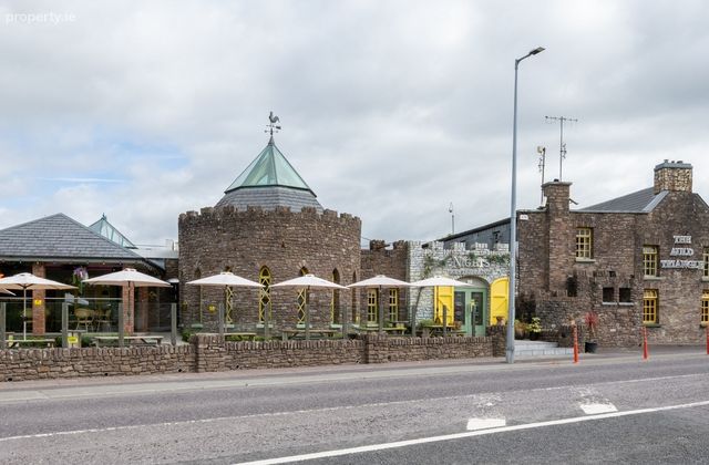 The Auld Triangle, Macroom, Co. Cork - Click to view photos