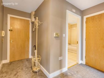 21 Cluain Aoibhinn Court, Swellan Lower, Cavan, Cavan, Co. Cavan - Image 4