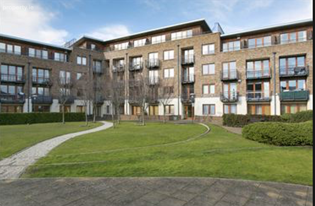 Knocklyon Gate Woodstown Village Knocklyon, Knocklyon, Dublin 16 - Click to view photos