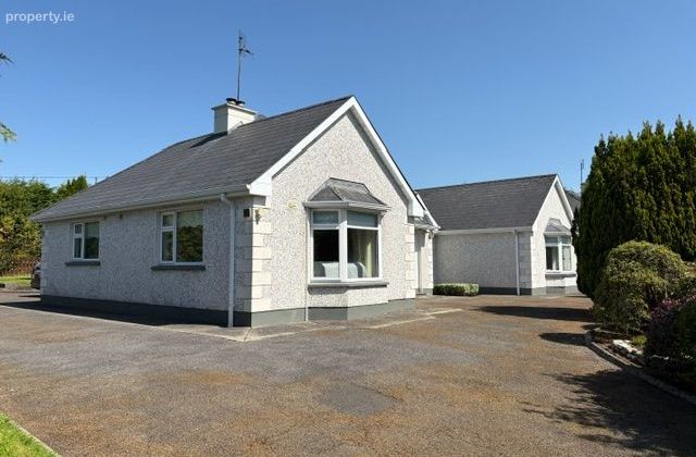 Carrowreagh, Ballyhaunis, Co. Mayo - Click to view photos