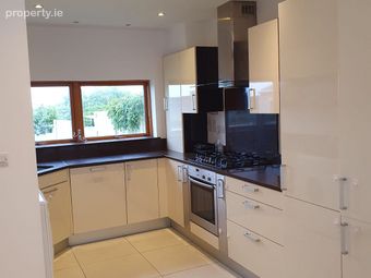 2 Hazelhatch, Thormanby Rd, Howth, Dublin 13, Howth, Dublin 13 - Image 3