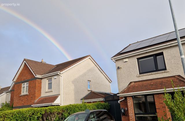 4 Tullyhall Court, 3 Bed Plus Attic Conversion, Extended A3, Lucan, Co. Dublin, Lucan, Co. Dublin - Click to view photos