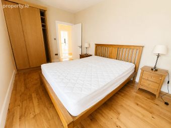 Apartment 6, Eglington House, Link Road, Portarlington, Co. Laois - Image 3