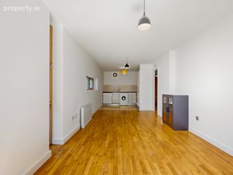 Apartment 5, Block D, Mellowes Quay, Christchurch, Dublin 8 - Image 5