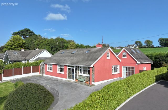 Coolnagurrane, Skibbereen, Co. Cork - Click to view photos
