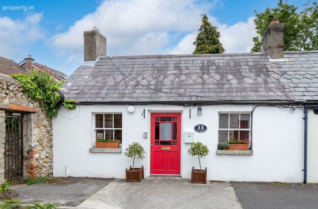 Two Hoots, 10 Orchard Lane, Blackrock, Co. Dublin, Blackrock, Co. Dublin - Click to view photos