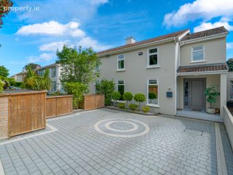Waterside Crescent, Sainthelens, Portmarnock, Co. Dublin - Image 3