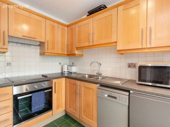 20 Burnside, Santry, Dublin 9, Dublin 9 - Image 5