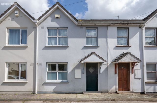 2 Gould's Square, Cove Street, Cork City Centre, Co. Cork - Click to view photos