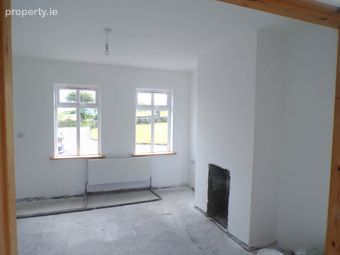Seefin, Craughwell, Galway, Co. Galway, Craughwell, Co. Galway - Image 2