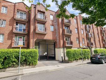 Apartment 11, Trinity Square, Townsend Street, Dublin 2