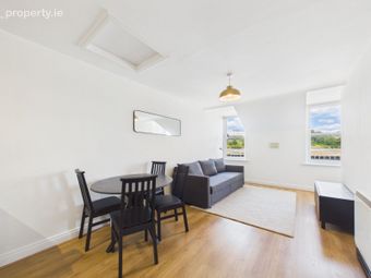 Apartment 5, Cretzen House, Waterford City Centre, Co. Waterford - Image 5