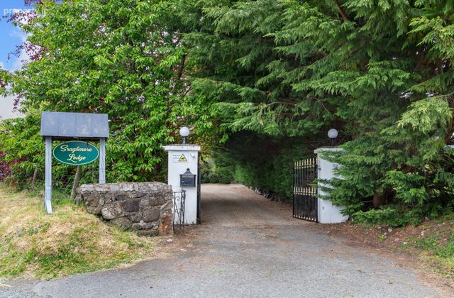 Sraghmore Lodge, Sraghmore, Roundwood, Co Wicklow, Sraghmore, Co. Wicklow - Click to view photos
