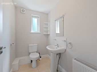 13 Cluain Cairn, Station Road, Carrigtwohill, Co. Cork - Image 5