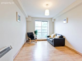 30 Packenham House, St. Patricks Street, Dublin 8, Dublin 8 - Image 2