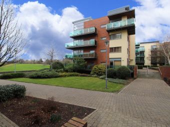 17 Cloonlara Square, Phoenix Park Racecourse, Castleknock, Dublin 15, Castleknock, Dublin 15
