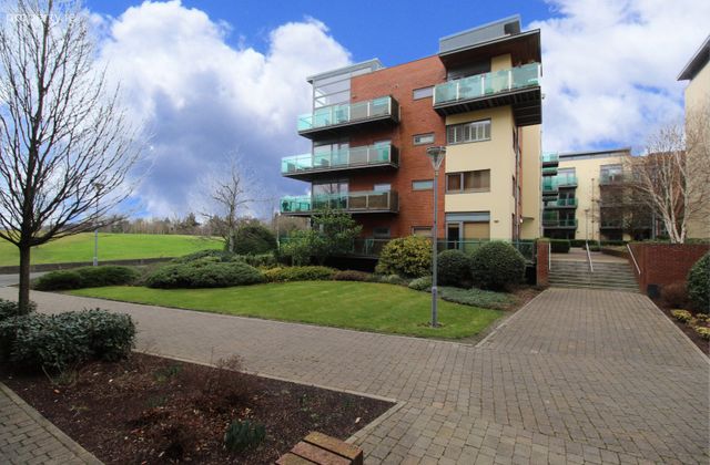 17 Cloonlara Square, Phoenix Park Racecourse, Castleknock, Dublin 15, Castleknock, Dublin 15 - Click to view photos