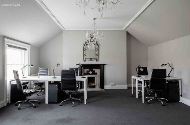31-32 Lower Leeson Street, Dublin 2 - Click to view photos