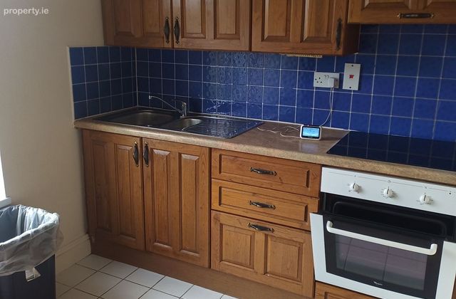 16 Rathealy Road, Fermoy, Co. Cork - Click to view photos