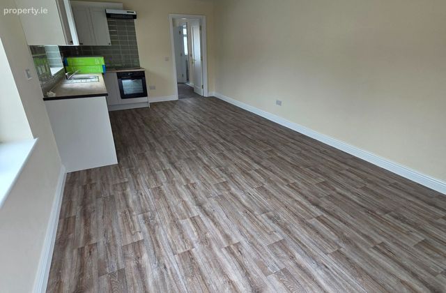 Town Centre Roscommon Town, Thomas Street, Co. Roscommon - Click to view photos