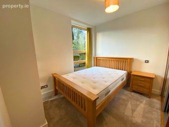 42 The Fastnet, Lancaster Gate, Western Road, Co. Cork - Image 5