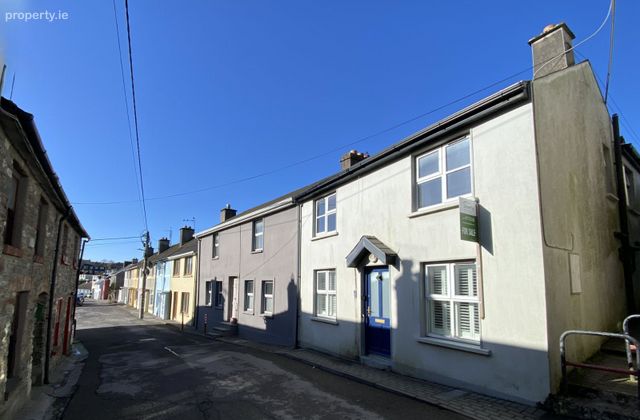 6 Friar's Gate, Kinsale, Kinsale, Co. Cork - Click to view photos