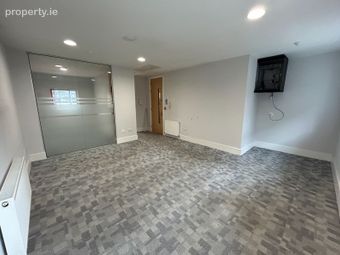 18 Clanwilliam Square, Grand Canal Quay, Dublin 2 - Image 4