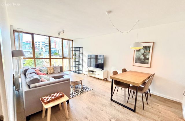 Apartment 8, The Camden, The Gasworks, Grand Canal Dock, Dublin 4 - Click to view photos