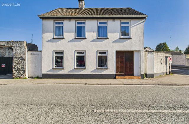 Tayside, River Street, Clara, Co. Offaly, Clara, Co. Offaly - Click to view photos