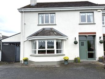 16 Warren Grove, Boyle, Boyle, Co. Roscommon