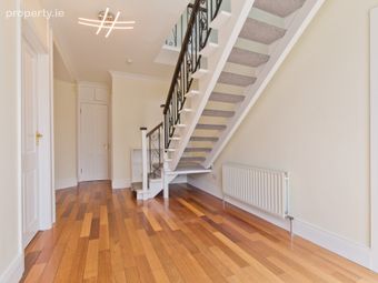 21 Hillside Park, Rathfarnham, Dublin 16, Rathfarnham, Dublin 16 - Image 2