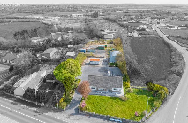 Castlequarter, Clonboo, Corrandulla, Co. Galway, Corrandulla, Co. Galway - Click to view photos