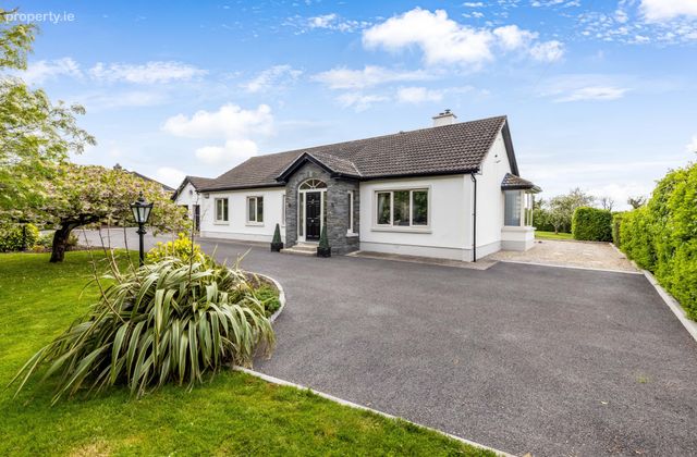 Readstown, Summerhill Road, Trim, Co Meath, Laracor, Co. Meath - Click to view photos