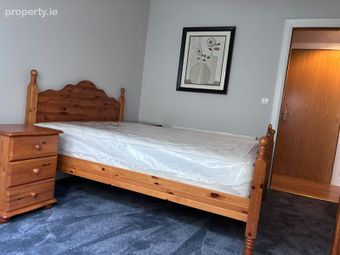 Apartment 8, Block B, Hawthorn Crescent, Drishoge, Carrick-on-Shannon, Co. Roscommon - Image 4