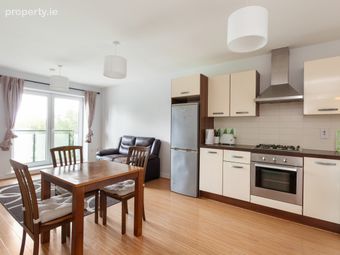 52 Mayeston Crescent, Finglas, Dublin 11, Finglas, Dublin 11 - Image 4